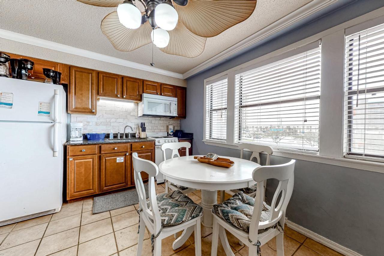 The Inn At St. Thomas Square #1208A Panama City Beach Exterior photo